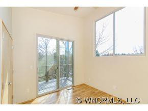 28 Northview Street - Photo 11