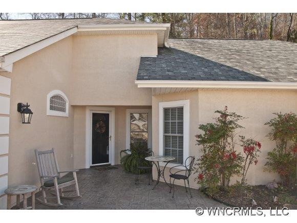 25 Stonebridge Dr