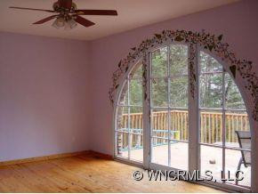 530 FAIRVIEW FOREST DRIVE - Photo 6