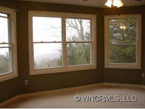 530 FAIRVIEW FOREST DRIVE - Photo 8