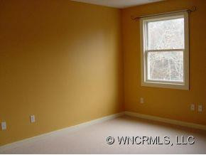 530 FAIRVIEW FOREST DRIVE - Photo 10