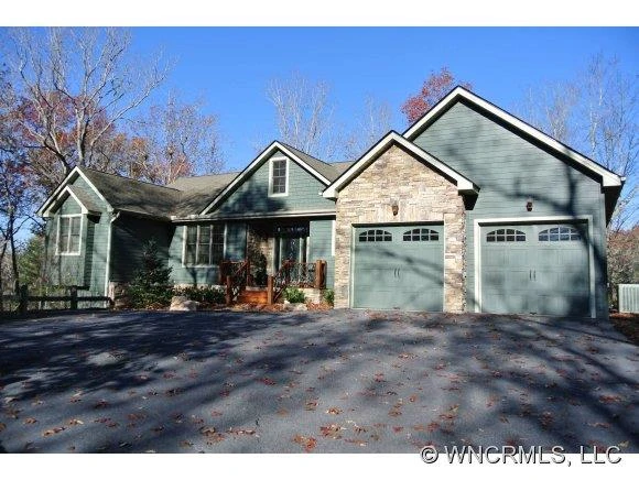 78 Tsisdu Court