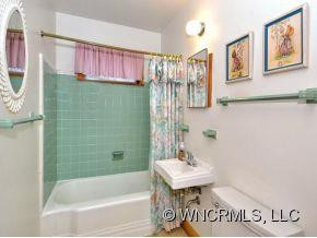 437 OLD HAW CREEK RD. - Photo 11