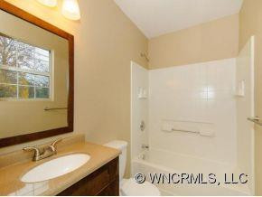 78 WYATT STREET - Photo 17