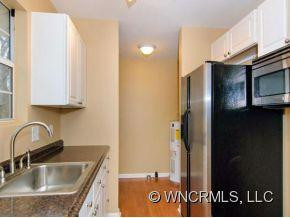 78 WYATT STREET - Photo 10
