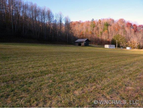 6692 Meadow Fork Road