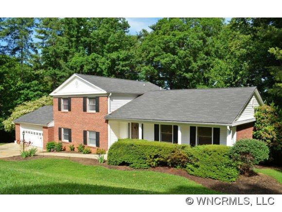 11 Gardenwood Dr