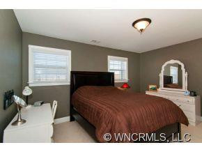 11 Dansford Lane - Photo 17