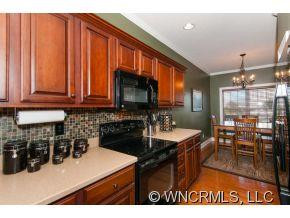 11 Dansford Lane - Photo 8