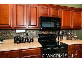 11 Dansford Lane - Photo 10