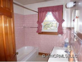46 Broadview Drive - Photo 12
