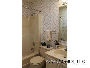 72 Lakeview Court - Photo 11
