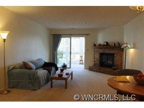 72 Lakeview Court - Photo 4