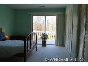 72 Lakeview Court - Photo 8