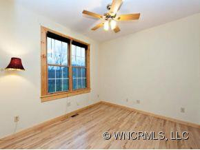 5 HYDRANGEA DRIVE - Photo 12
