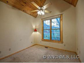 5 HYDRANGEA DRIVE - Photo 10