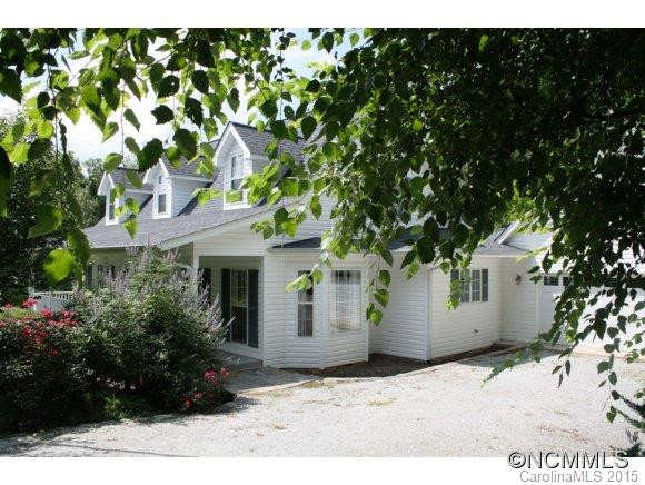 661 Crescent - Photo 2