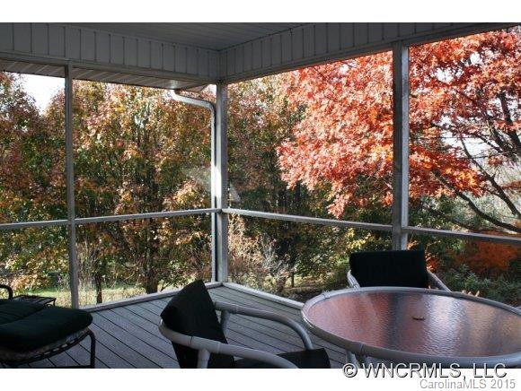 661 Crescent - Photo 18