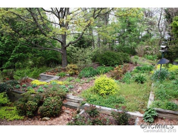 661 Crescent - Photo 19
