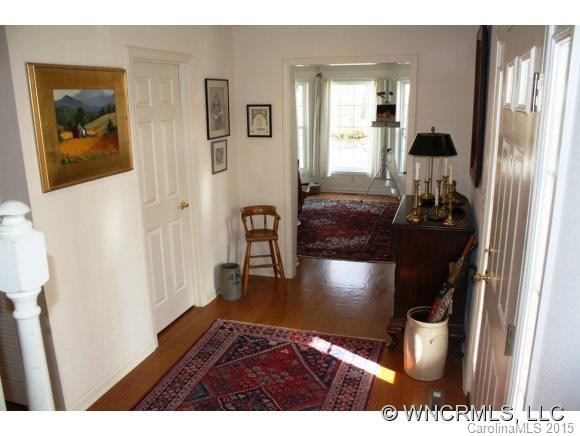 661 Crescent - Photo 4