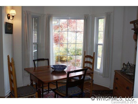 661 Crescent - Photo 8