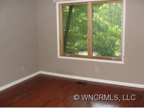 125 WOODHAVEN DRIVE - Photo 4