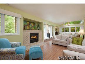 293 Sweetwater Lane - Photo 4