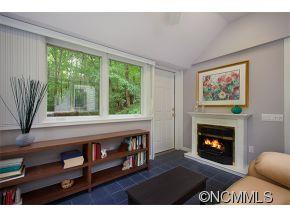 293 Sweetwater Lane - Photo 6