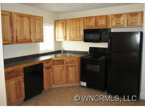 1120 Park Street - Photo 2