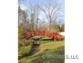 8 Williamsburg Place - Photo 4
