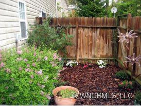 374 WILTSHIRE CIRCLE - Photo 12