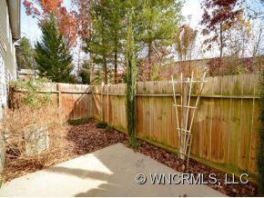 374 WILTSHIRE CIRCLE - Photo 9