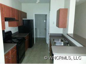 400 Vista Drive  Unit 305 - Photo 7