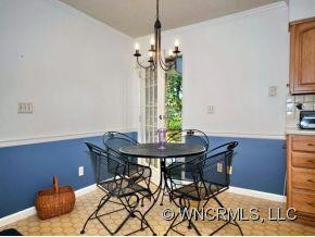 101 Larchmont - Photo 8