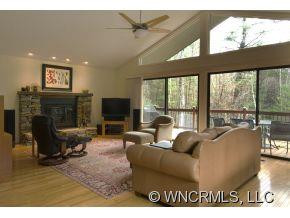 138 WOODHAVEN DRIVE - Photo 3