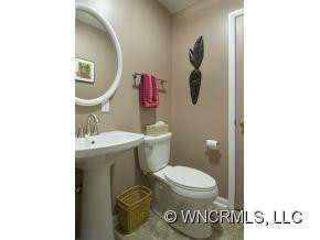 138 WOODHAVEN DRIVE - Photo 10