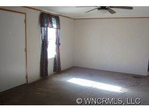 1292 Pisgah Hwy - Photo 5