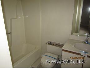 110 Heywood Rd #9B - Photo 6