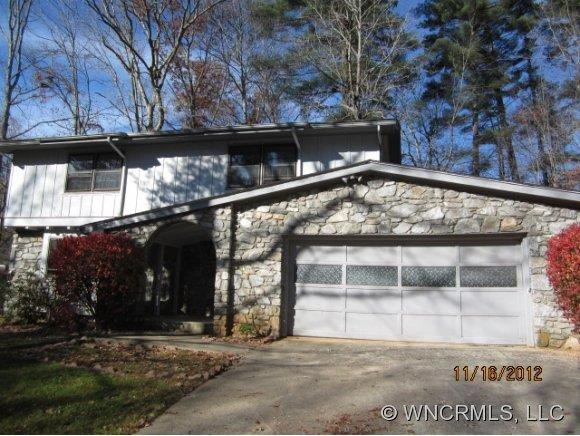 11 Chipping Green Dr