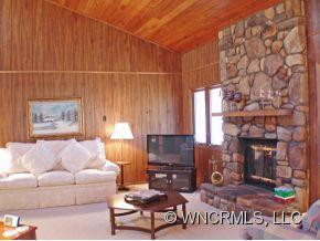 240 Gawanv Court - Photo 4