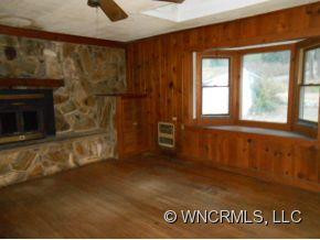 18 Oak Dr - Photo 3