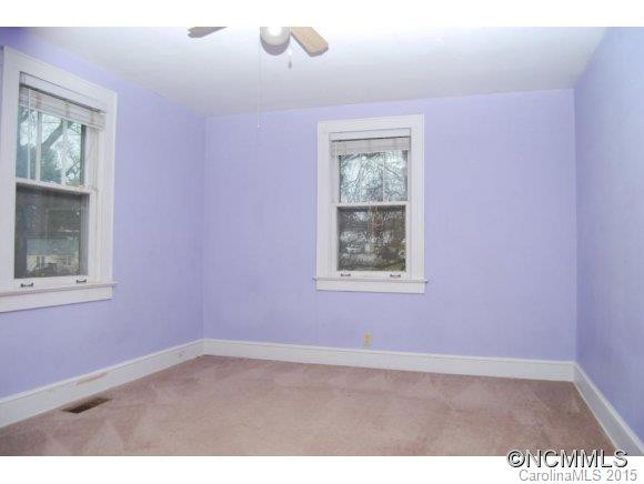 125 Holly Tree Cir. - Photo 10