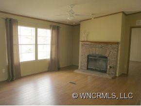 212 Whitaker Rd - Photo 3