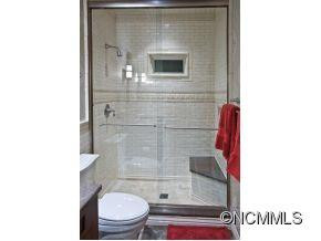 - Photo 21