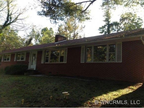 252 S Lakewood Circle