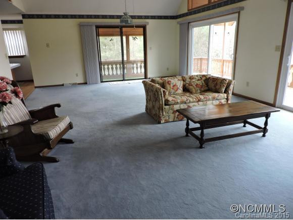 184 Lilac Lane - Photo 5