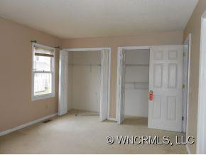 28 Sleepy Hollow Lane - Photo 4