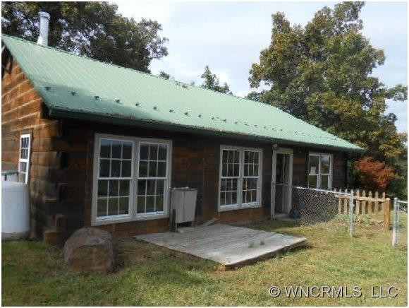 315 Wolf Mountain Trail