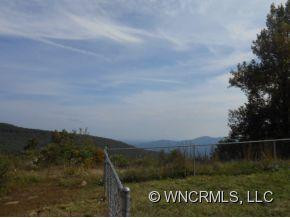 315 Wolf Mountain Trail - Photo 2
