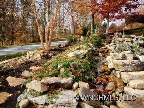 20 LAKEWAY CIRCLE - Photo 2